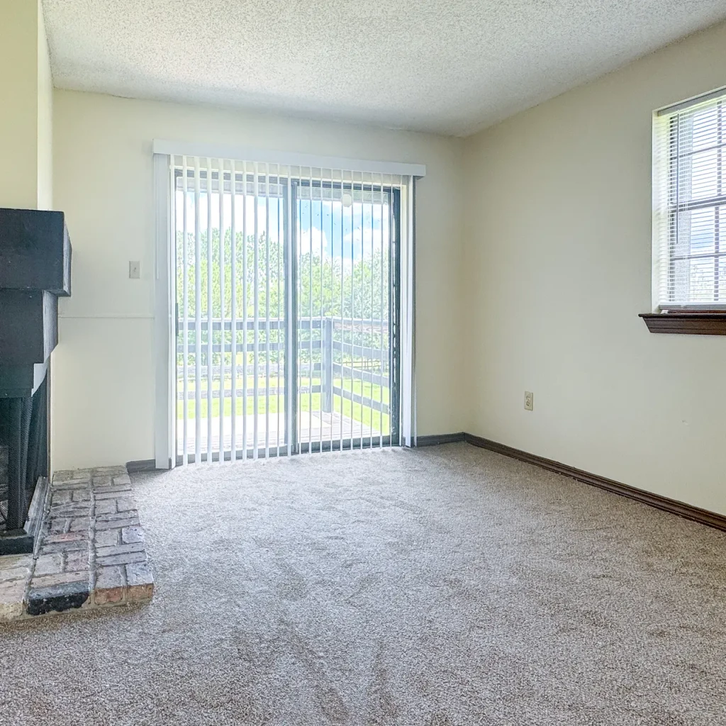 Snead at Abita Springs Apartment Homes — interior and grounds view 20