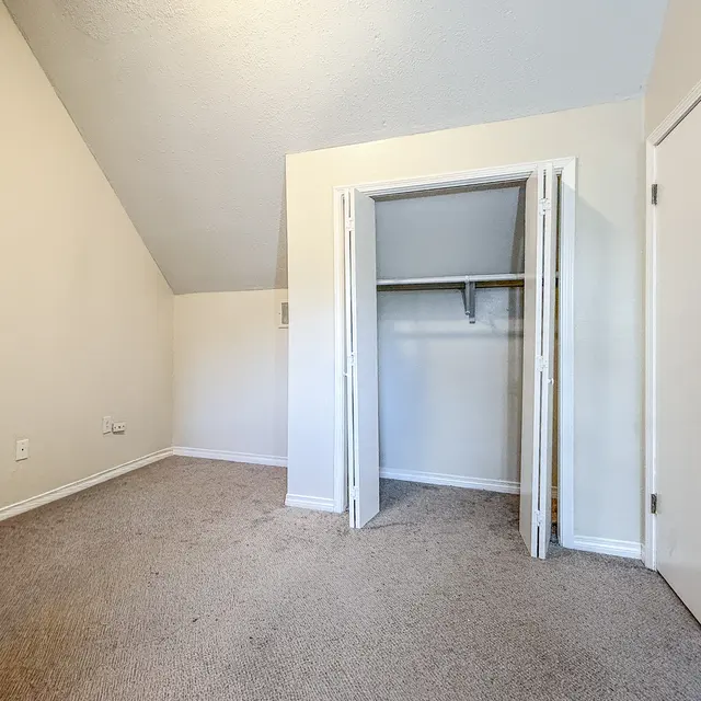 Chapman at Abita Springs Apartment Homes — interior and grounds view 12